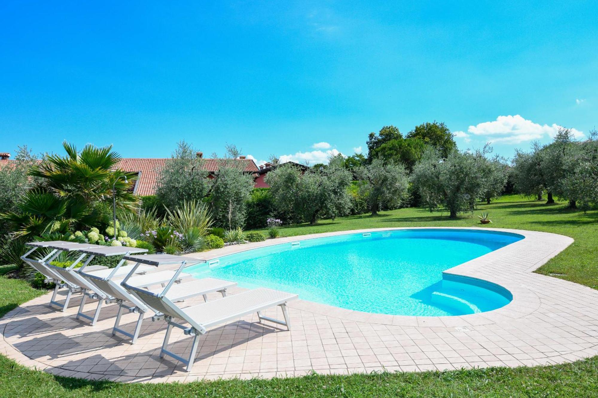 Villa Oleander Манерба дел Гарда Екстериор снимка